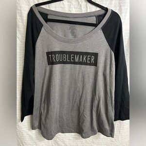 Torrid Troublemaker Black Gray 3/4 Sleeve Scoop Neck  Baseball Shirt 00/M-L. B10